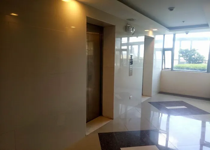 4q Tower D Manhanttan Heights Cubao Qc *
