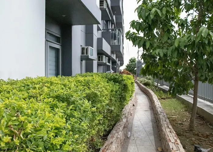 4q Tower D Manhanttan Heights Cubao Qc *